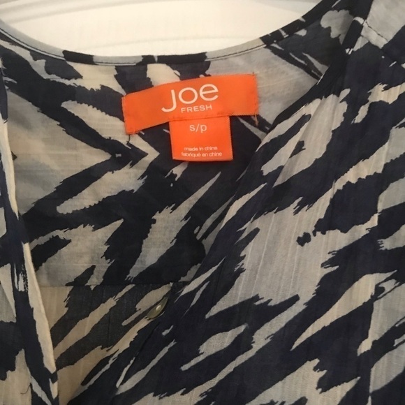 Joe Fresh Blouse - Picture 2 of 2
